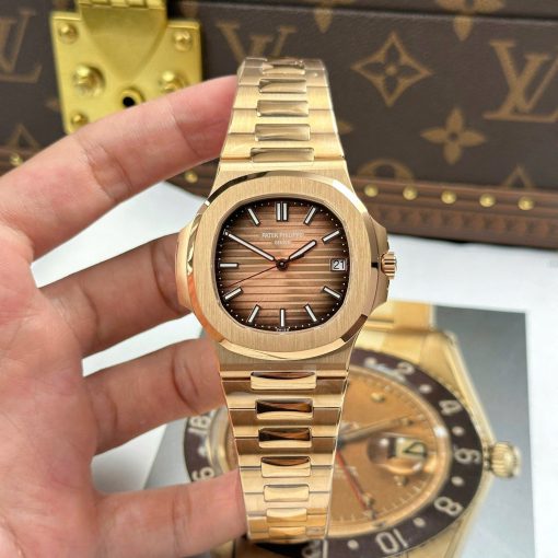 Đồng Hồ Patek Philippe 1:1 5711 Bọc Vàng 18k
