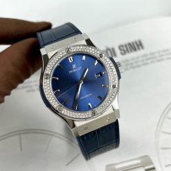 Đồng hồ Hublot 1:1 Titanium 581.NX.7170.LR1104 Độ Vành Moissanite