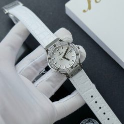 Đồng hồ Hublot Nữ Rep 1:1 Size 33mm Viền Đá