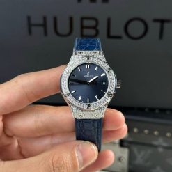 Đồng Hồ Hublot Nữ Rep 1:1 Classic Fusion 581.NX.7170.RX Pavé